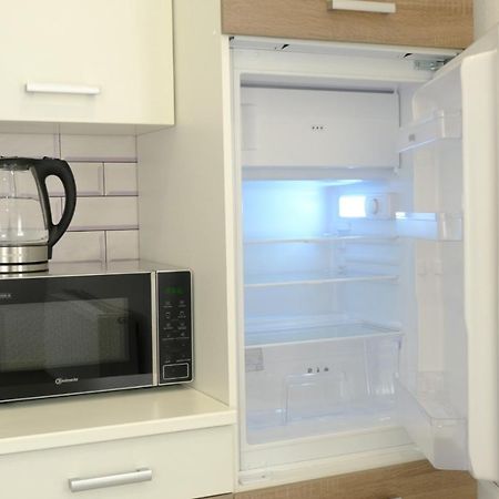 2 Zimmer Monteurswohnung Mit Kuche Und Bad Osnabrück Buitenkant foto