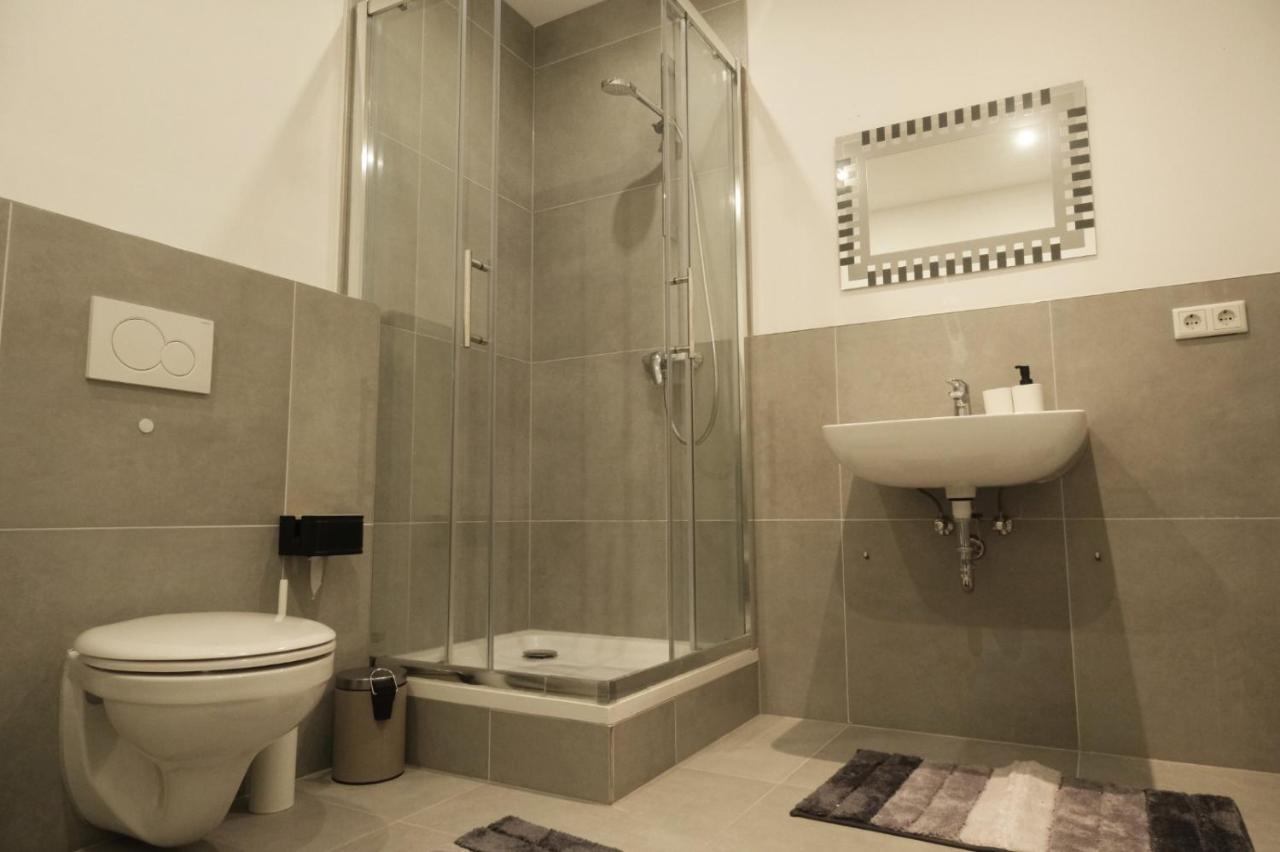 2 Zimmer Monteurswohnung Mit Kuche Und Bad Osnabrück Buitenkant foto